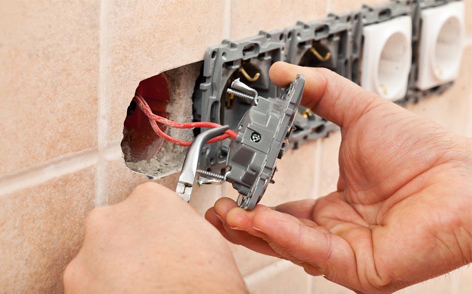 cherche électricien pas cher Créteil